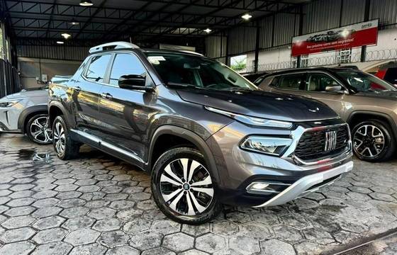 FIAT TORO 2.2 TURBO DIESEL VOLCANO 4WD AT9 FIAT TORO 2.2 TURBO DIESEL VOLCANO 4WD AT9